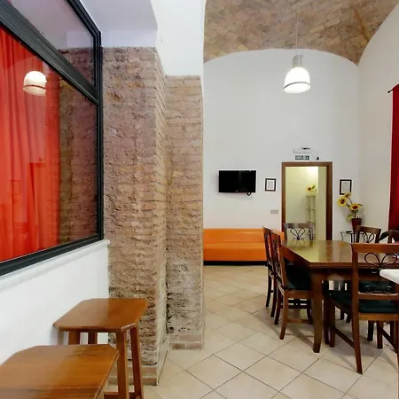 Lucky Holidays روما